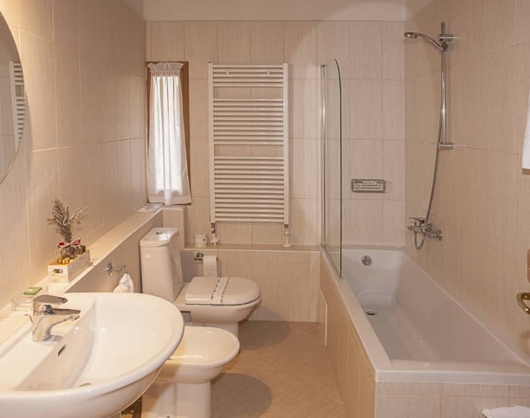 Bagno Camera Doppia Cavazzone Small